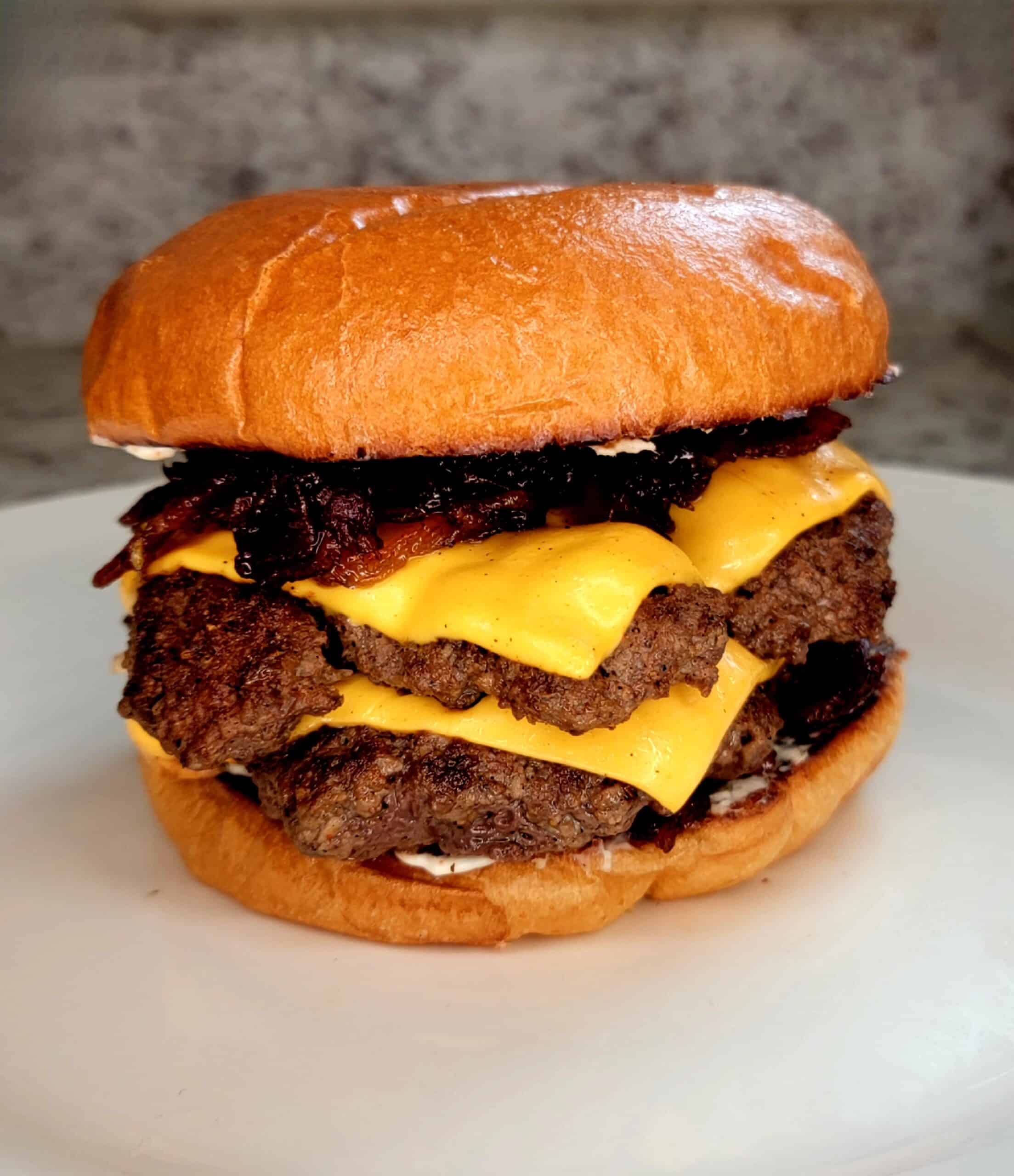 smoked mushroom smash buger